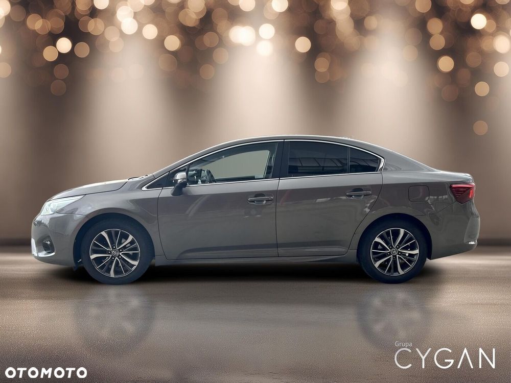 Toyota Avensis - 4