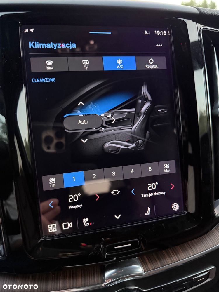 Volvo XC 60 - 20