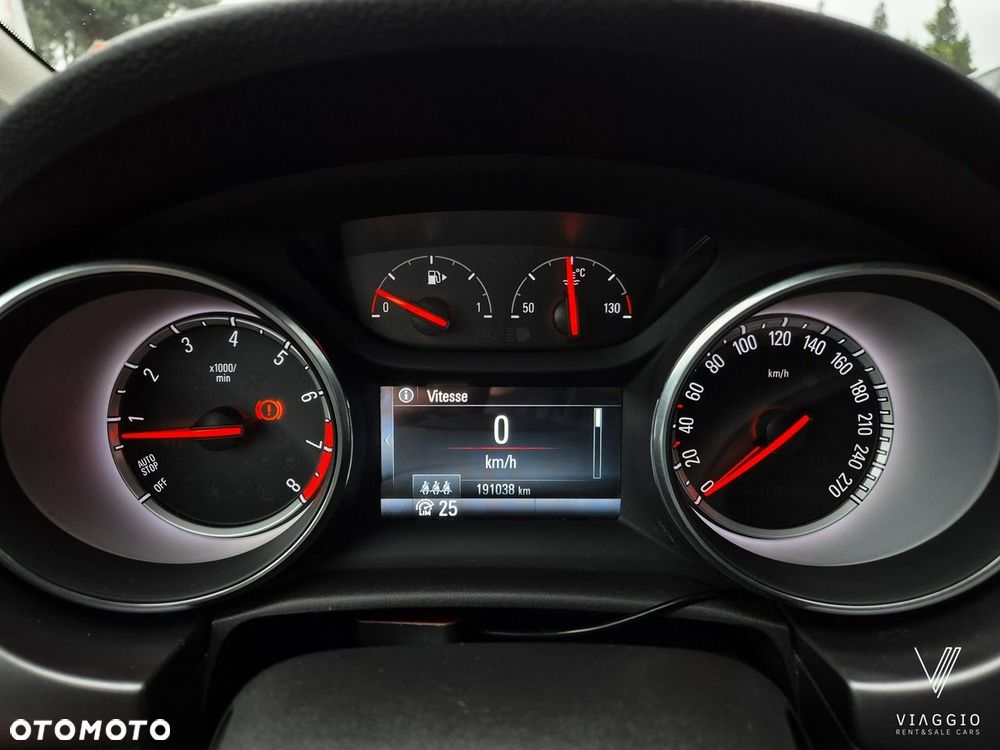 Opel Astra 1.4 Turbo Edition - 10