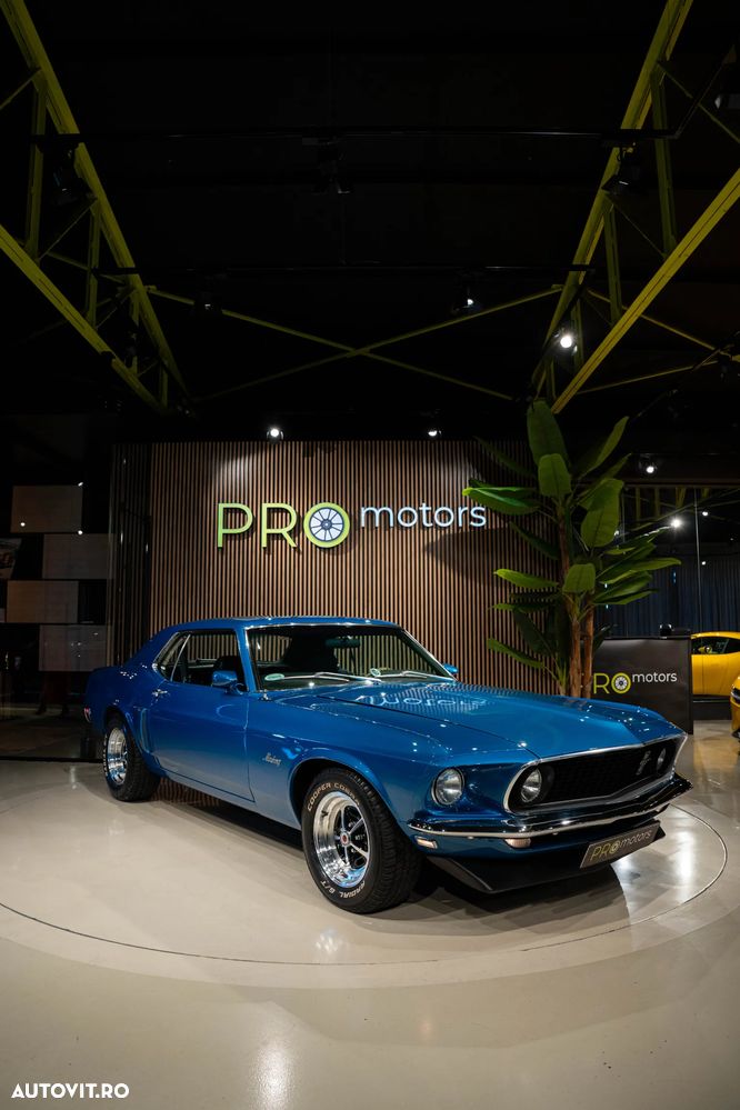 Ford Mustang - 11