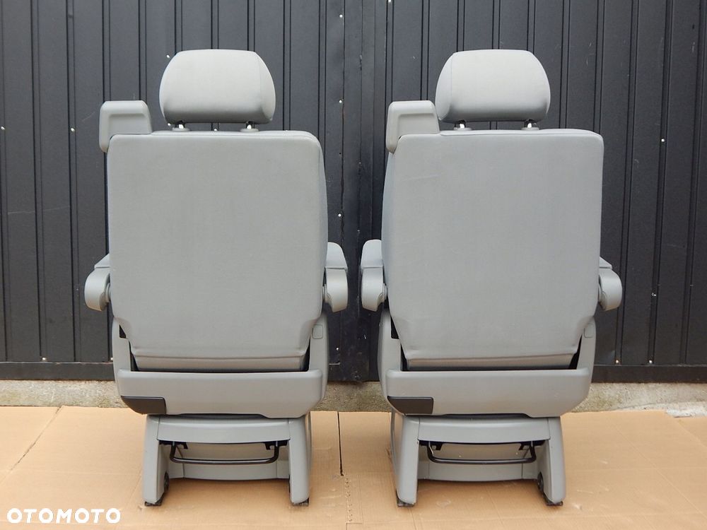 vw t5 t6 multivan california kamper fotel obrotowy tył podłokietnik takato - 9