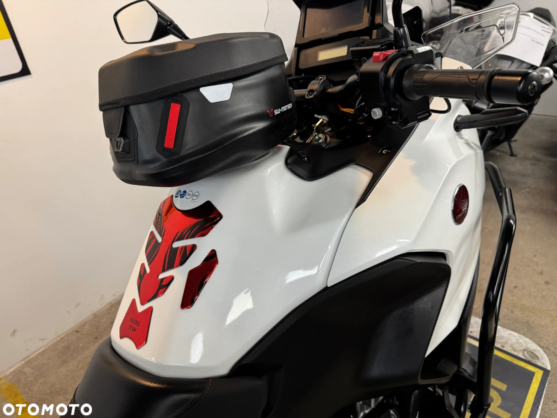 Honda NT - 18