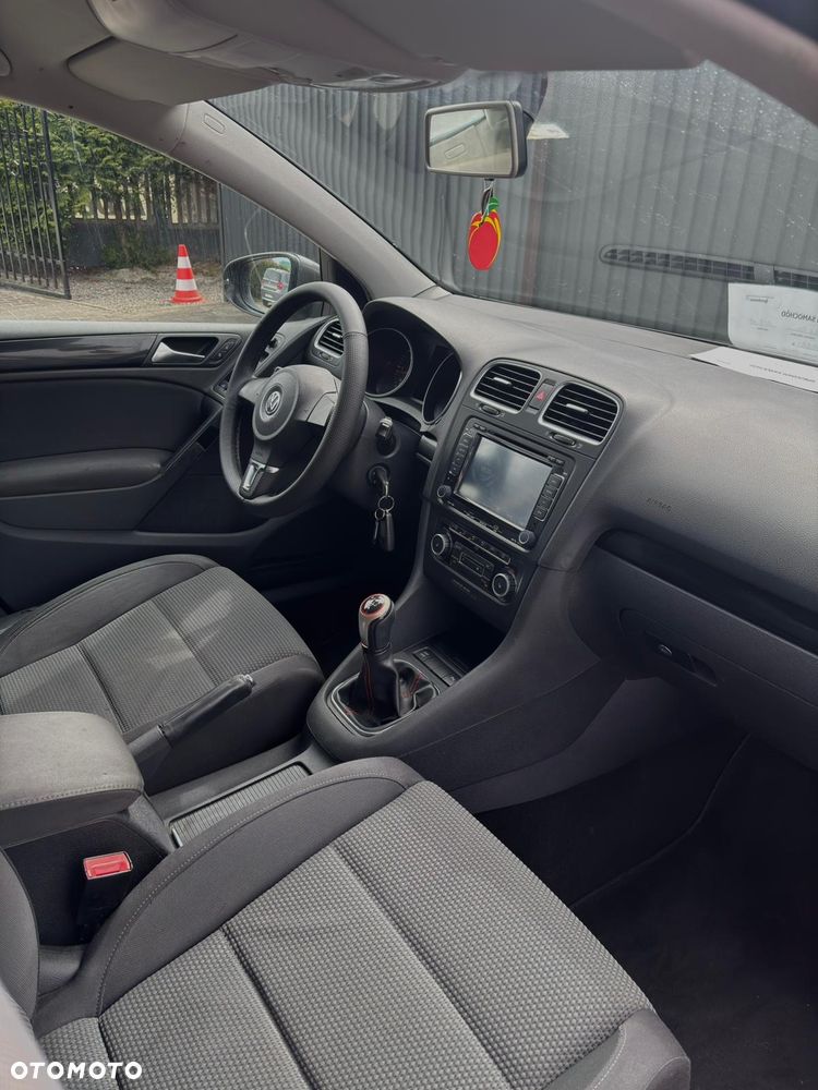 Volkswagen Golf 1.6 TDI DPF Comfortline - 13