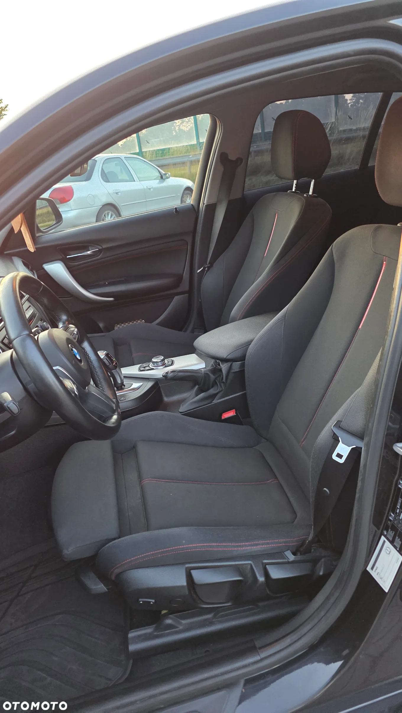 BMW Seria 1 118i Sport Line - 19