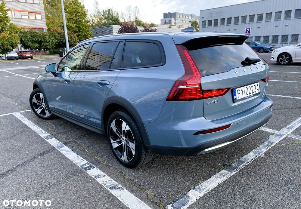 Volvo V60 Cross Country Plus B4 D AWD - 6