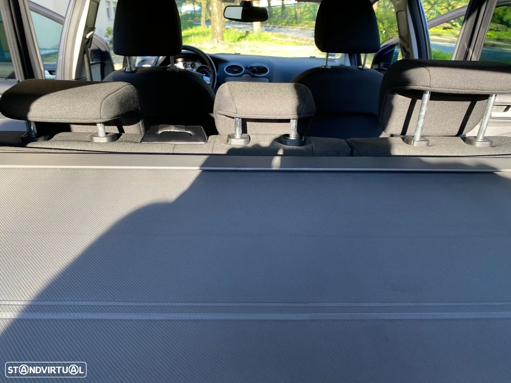 Ford Focus SW 1.6 TDCi Trend - 12