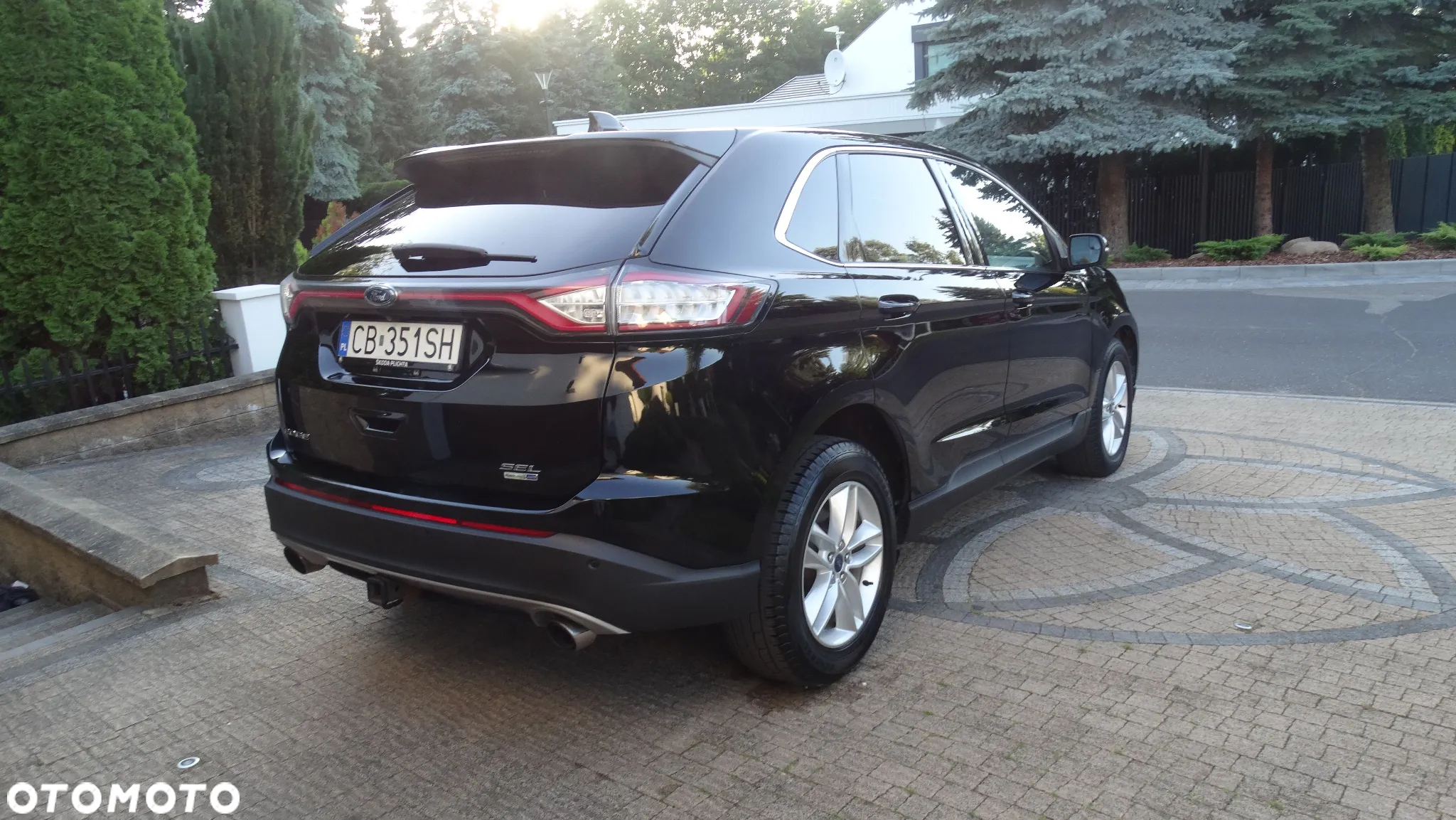 Ford Edge - 3