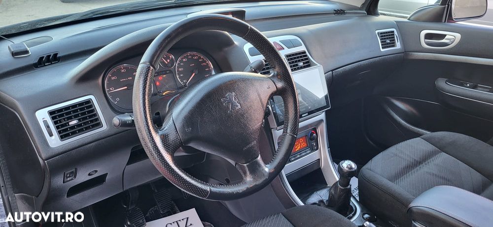 Peugeot 307 - 8
