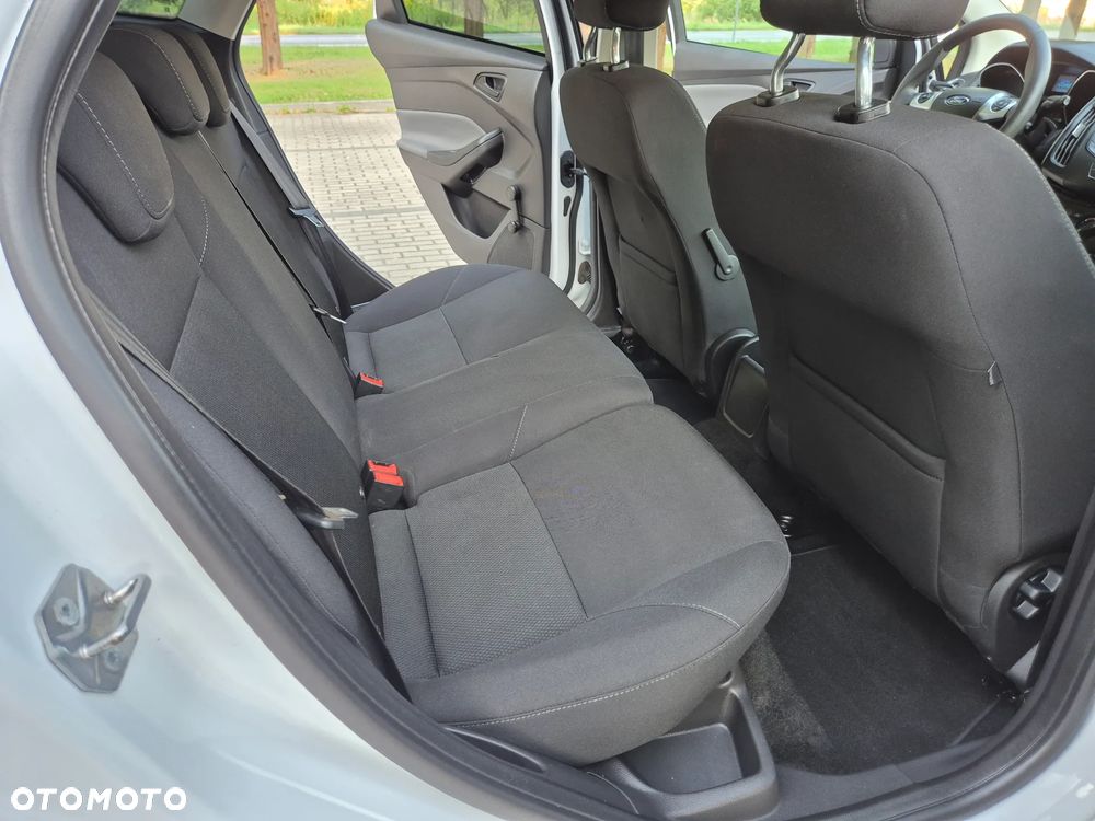 Ford Focus 1.0 EcoBoost Start-Stopp-System Ambiente - 35