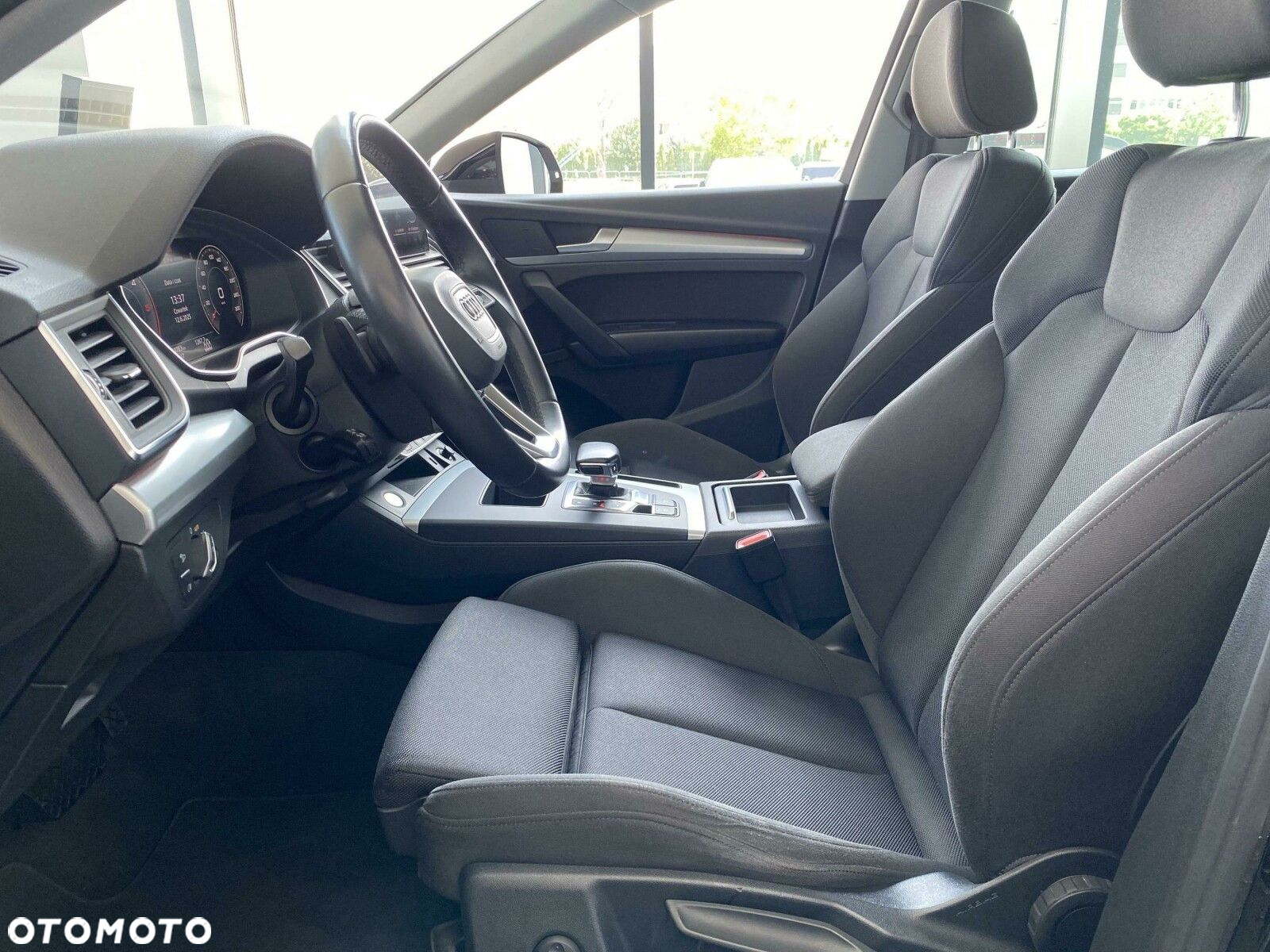 Audi Q5 Sportback - 9