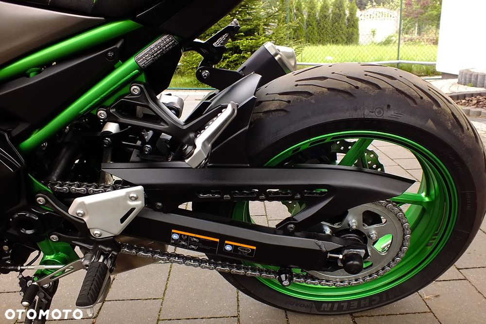 Kawasaki Z 900 - 7