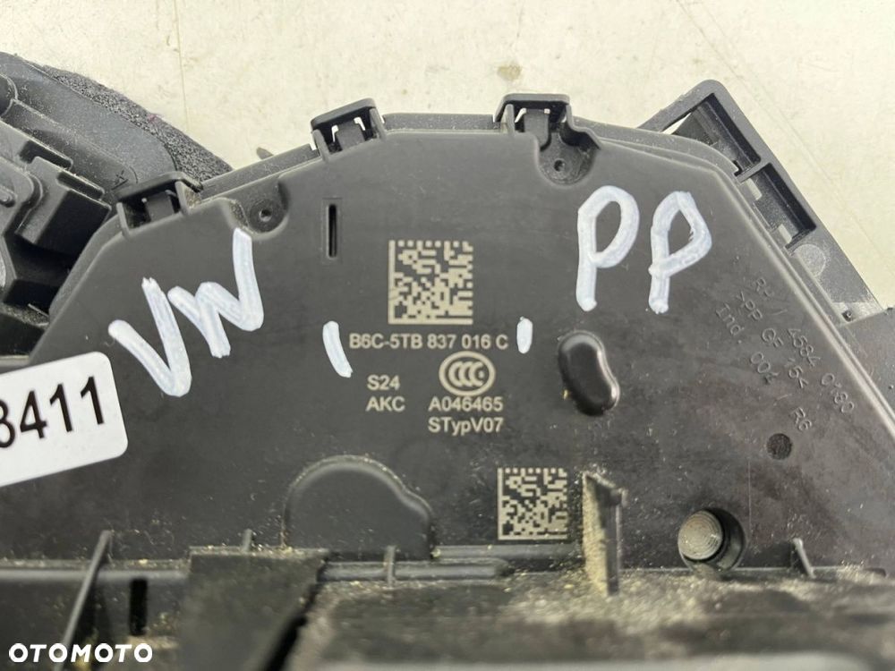 Zamek drzwi VW Tiguan Caddy Passat Golf Fabia Karoq Kodiaq Octavia PRAWY przedni 7 PIN 5tb837016c - 5