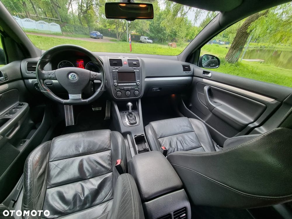 Volkswagen Golf 2.0 GTI DSG - 5