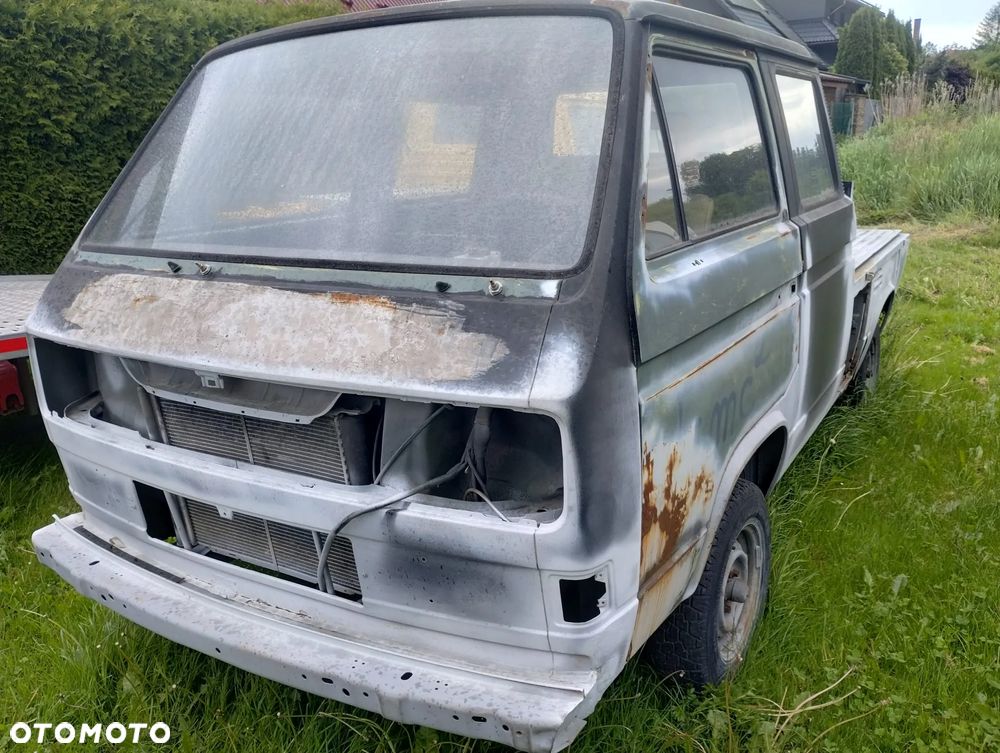 Volkswagen Transporter 253 2B2 - 1