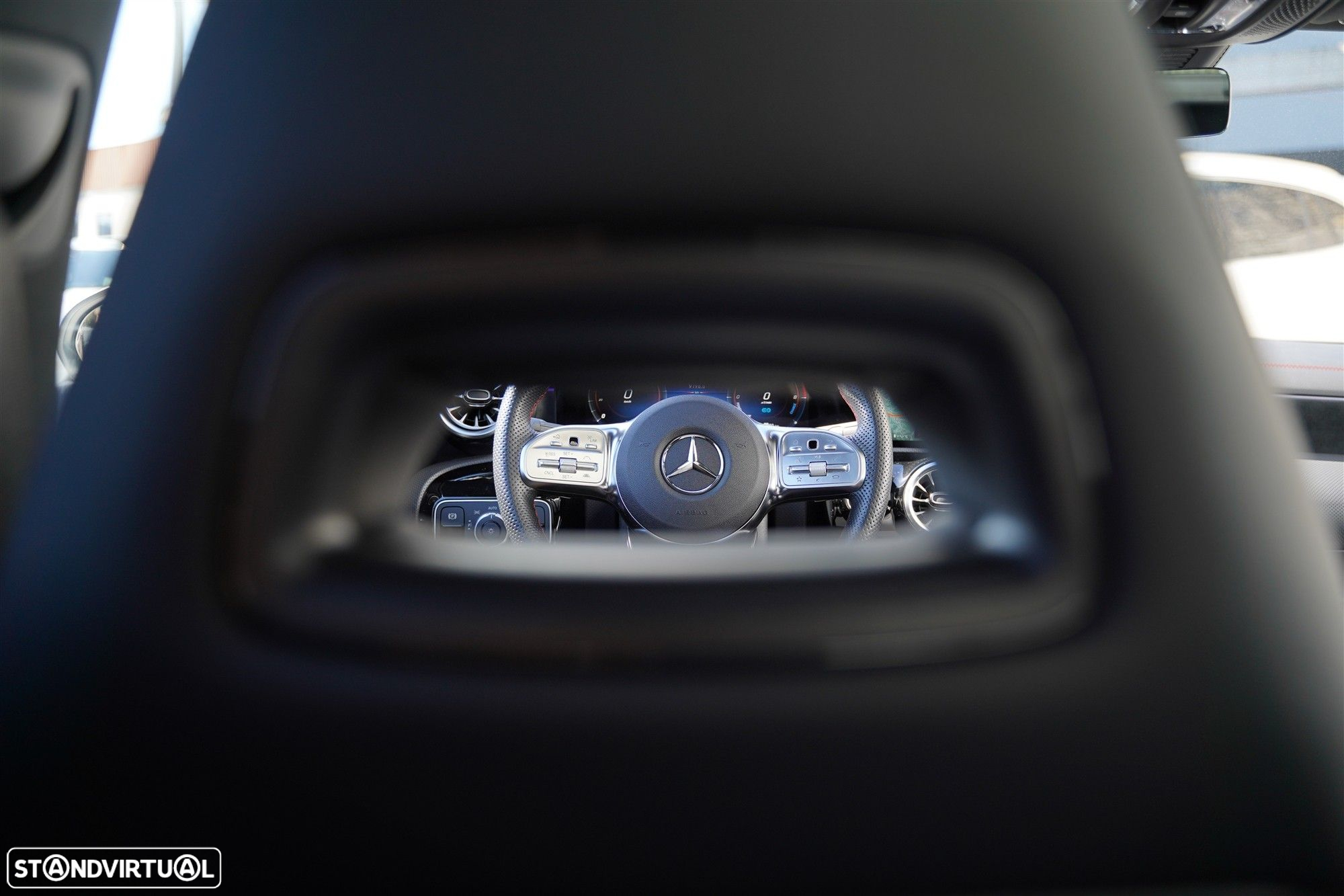 Mercedes-Benz CLA 250 e AMG Line - 18