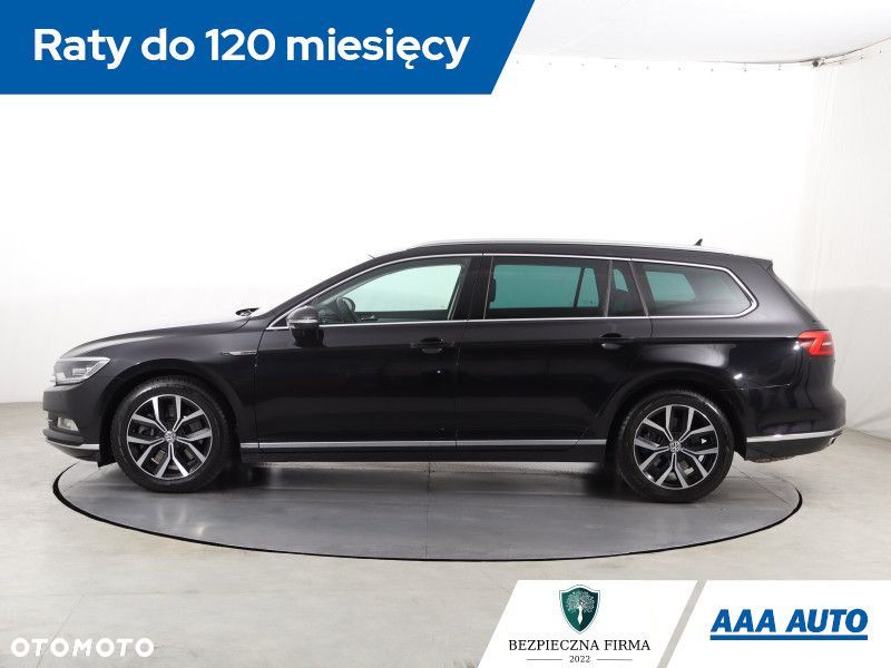 Volkswagen Passat Variant - 4