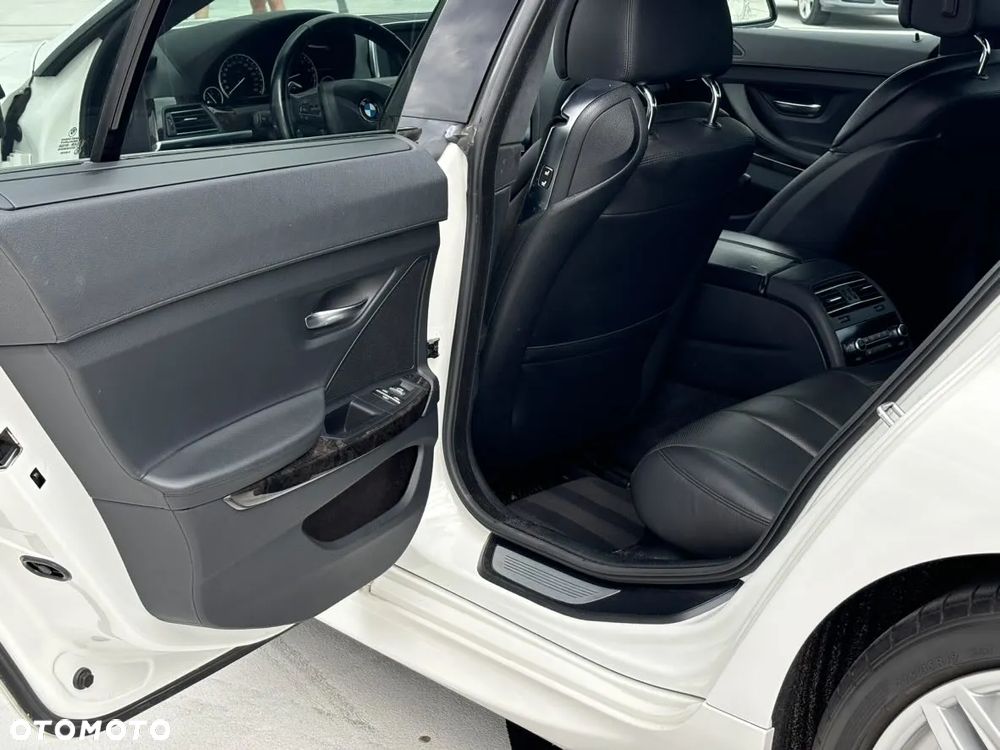 BMW Seria 6 640i Gran Coupe - 15