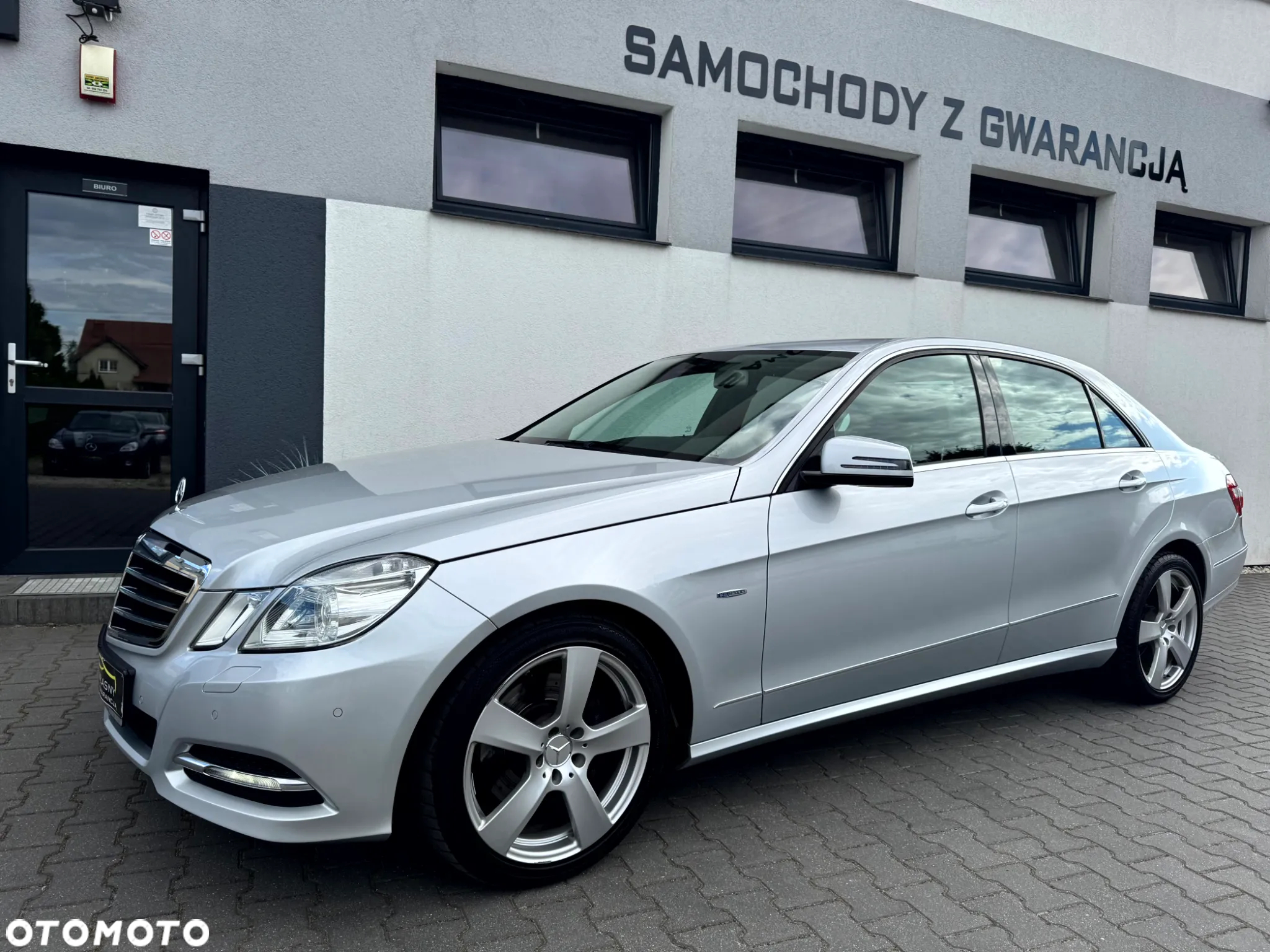 Mercedes-Benz Klasa E 220 CDI 7G-TRONIC Avantgarde - 32