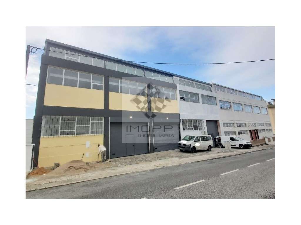 Armazém no Prior Velho - 800m2 - Grande imagem: 4/11