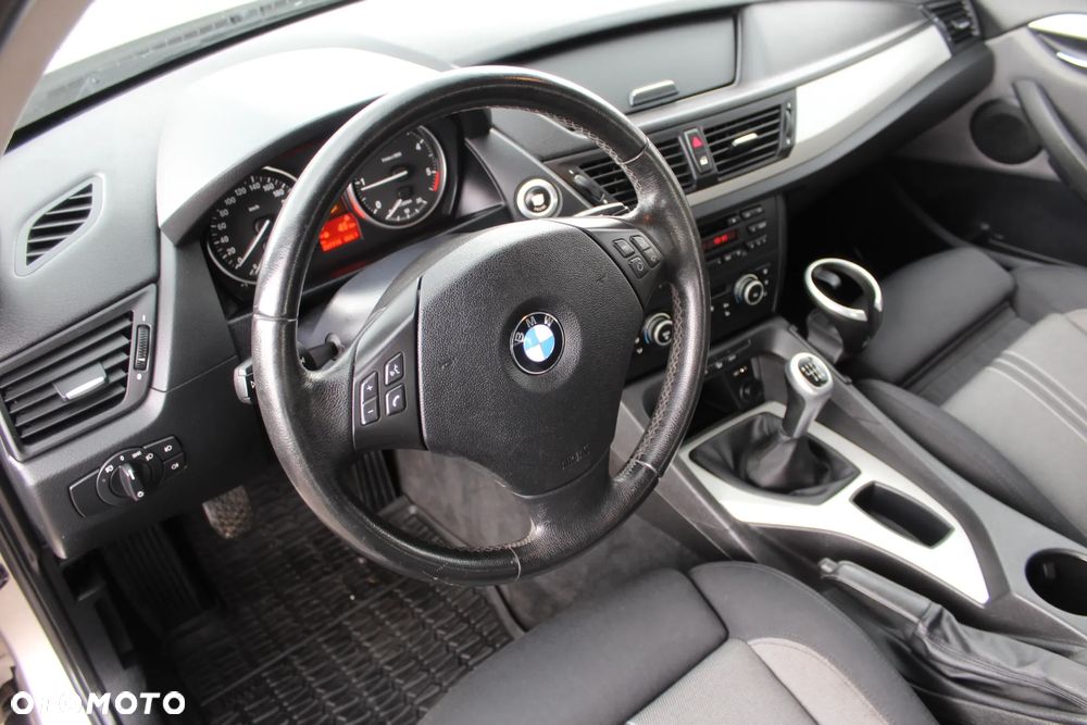 BMW X1 xDrive20d - 13