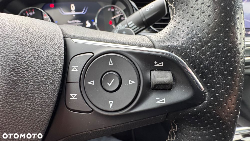 Opel Insignia 2.0 CDTI GS Line + S&S - 28