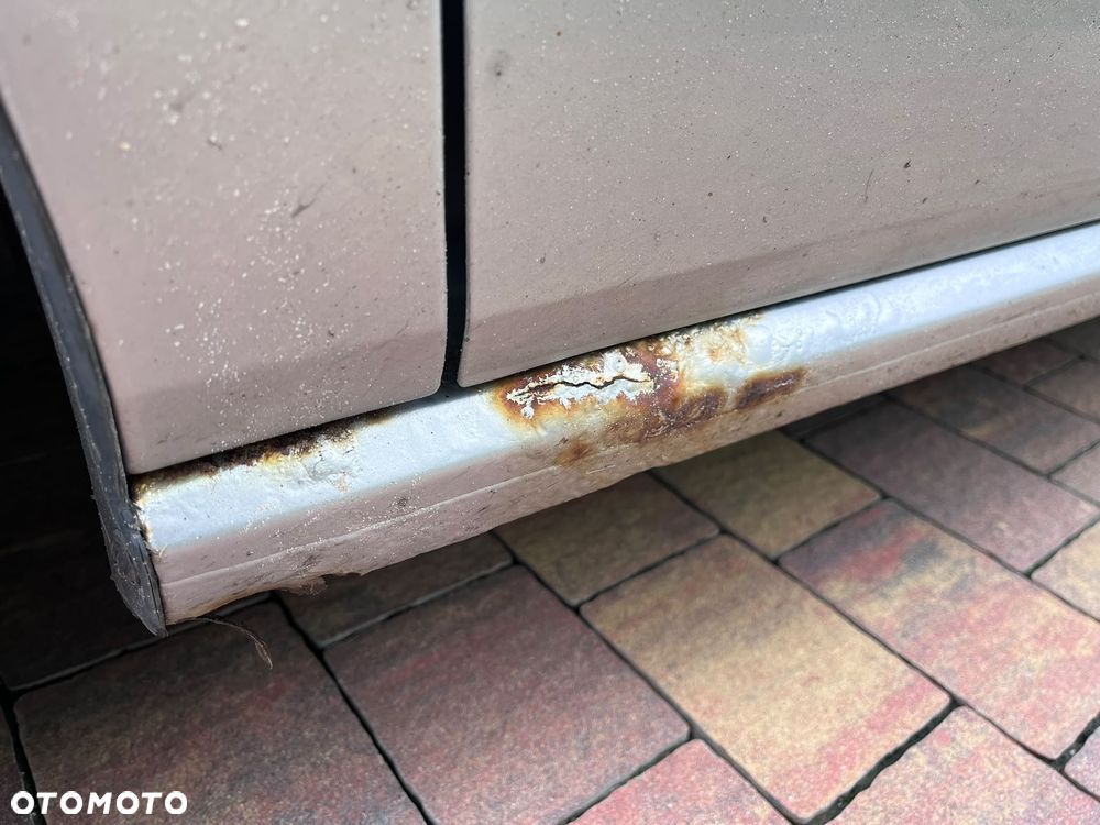 Volkswagen Polo 1.6 TDI DPF Comfortline - 14