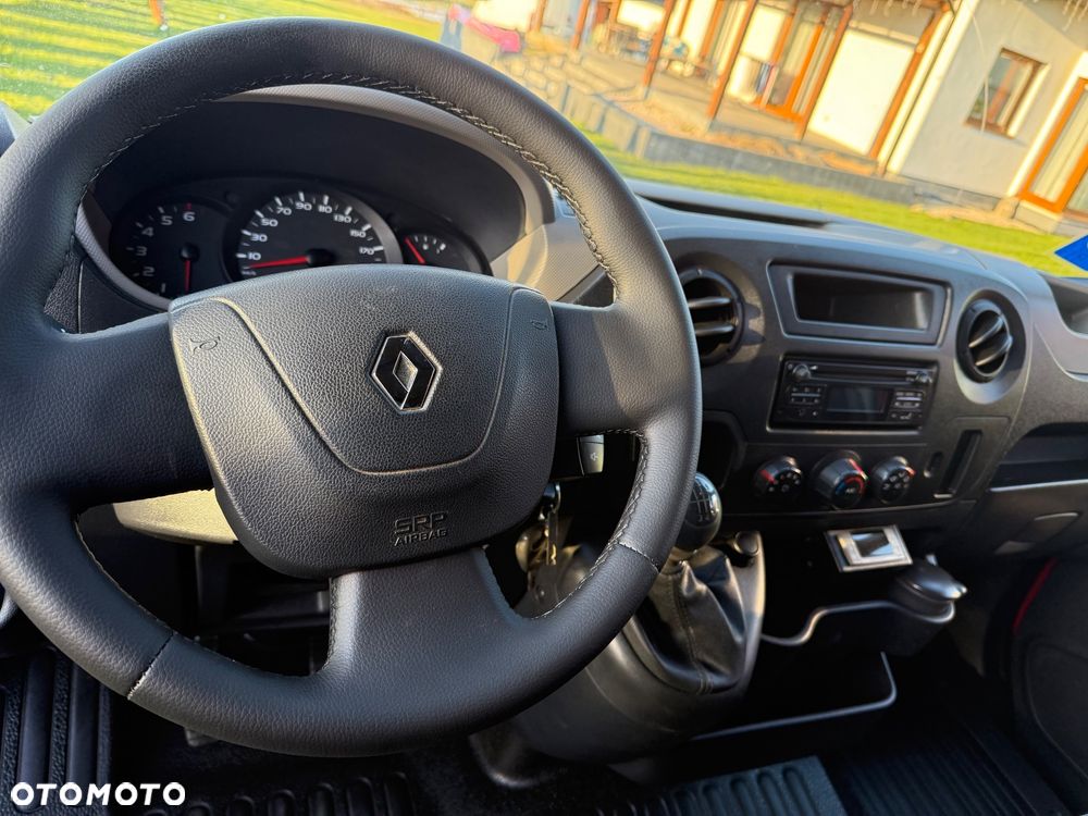 Renault Master - 29