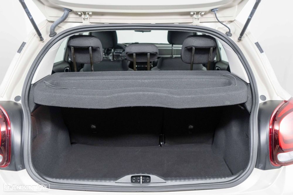 Citroën C3 1.2 PureTech C-Series - 11