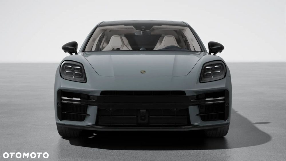 Porsche Panamera - 5