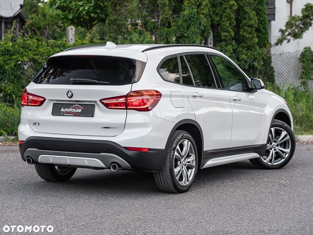 BMW X1 xDrive18d Business Edition sport - 9