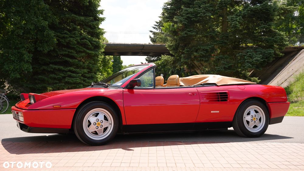 Ferrari Mondial - 4