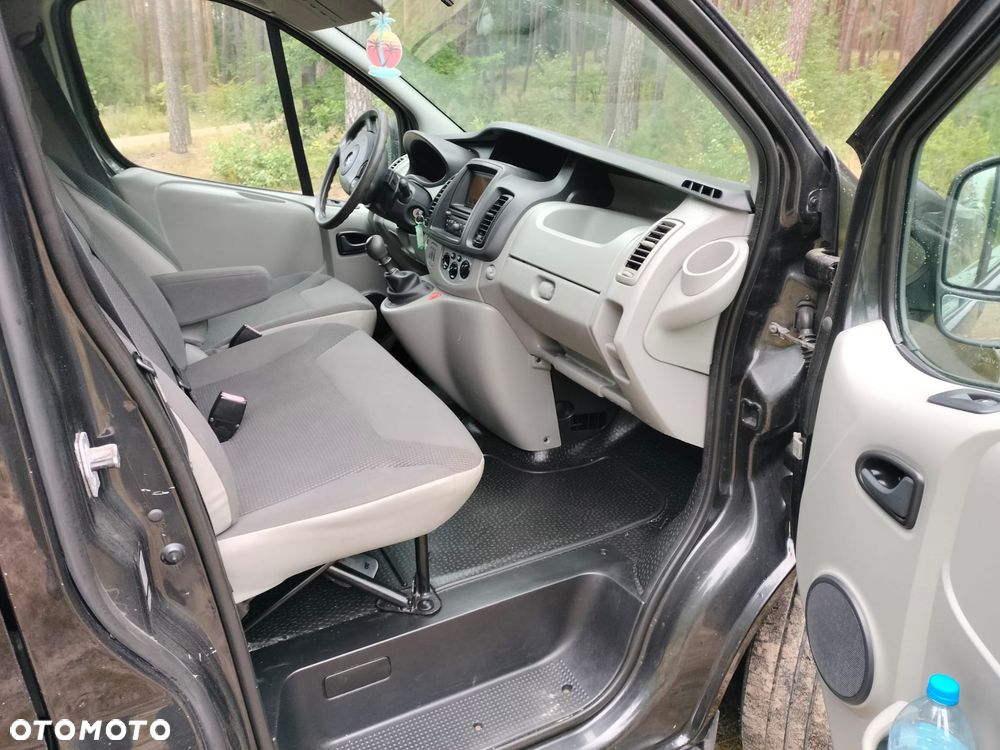 Opel vivaro - 35