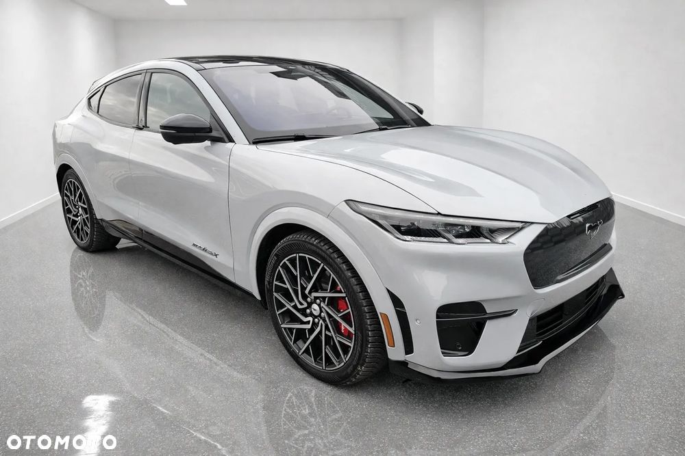 Ford Mustang Mach-E 98kWh AWD GT - 11