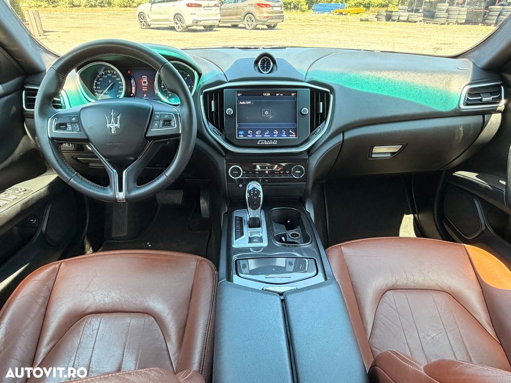 Maserati Ghibli - 7