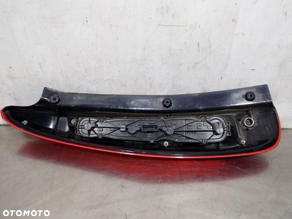 LAMPA PRAWA TYLNA MITSUBISHI COLT VI Z30 MR957374 - 5