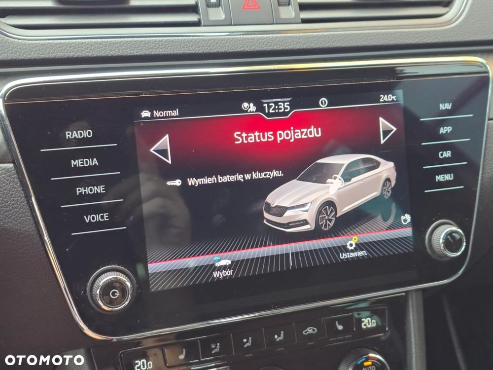 Skoda Superb 2.0 TDI SCR 4x4 Sportline DSG - 35