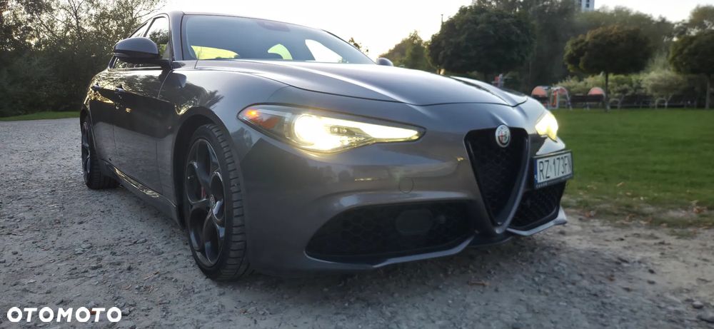 Alfa Romeo Giulia 2.0 Turbo Veloce Q4 - 17
