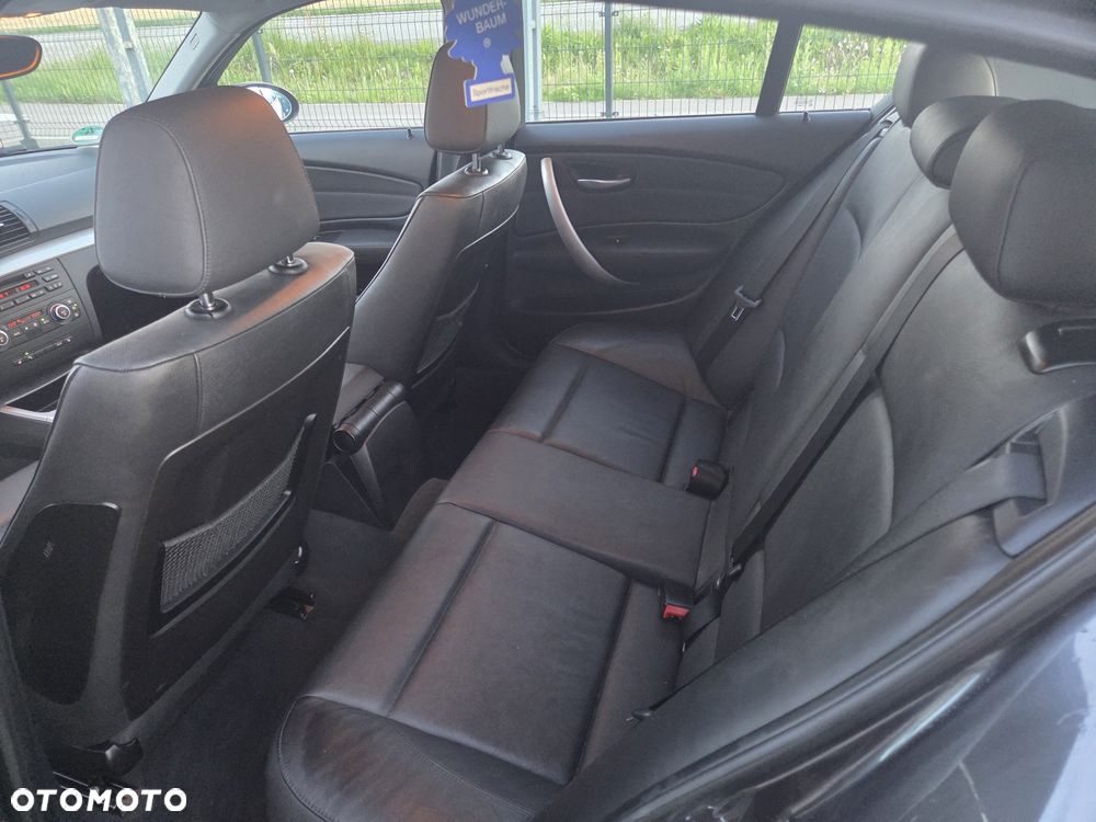 BMW Seria 1 116i - 12