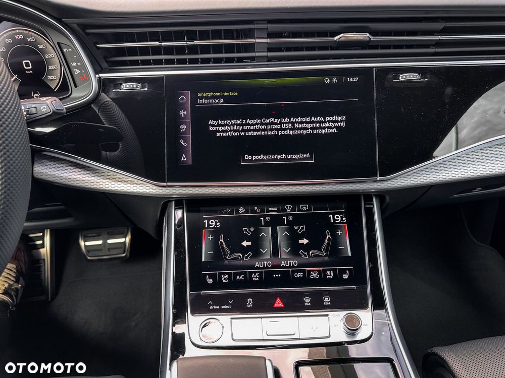 Audi Q8 - 30