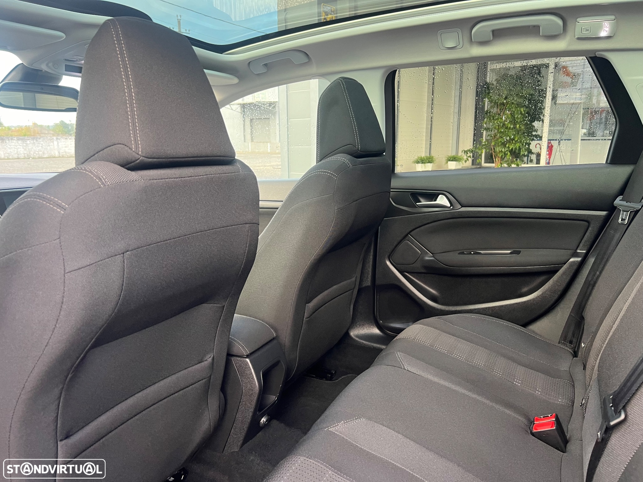 Peugeot 308 SW 1.6 BlueHDi Allure J17 - 16