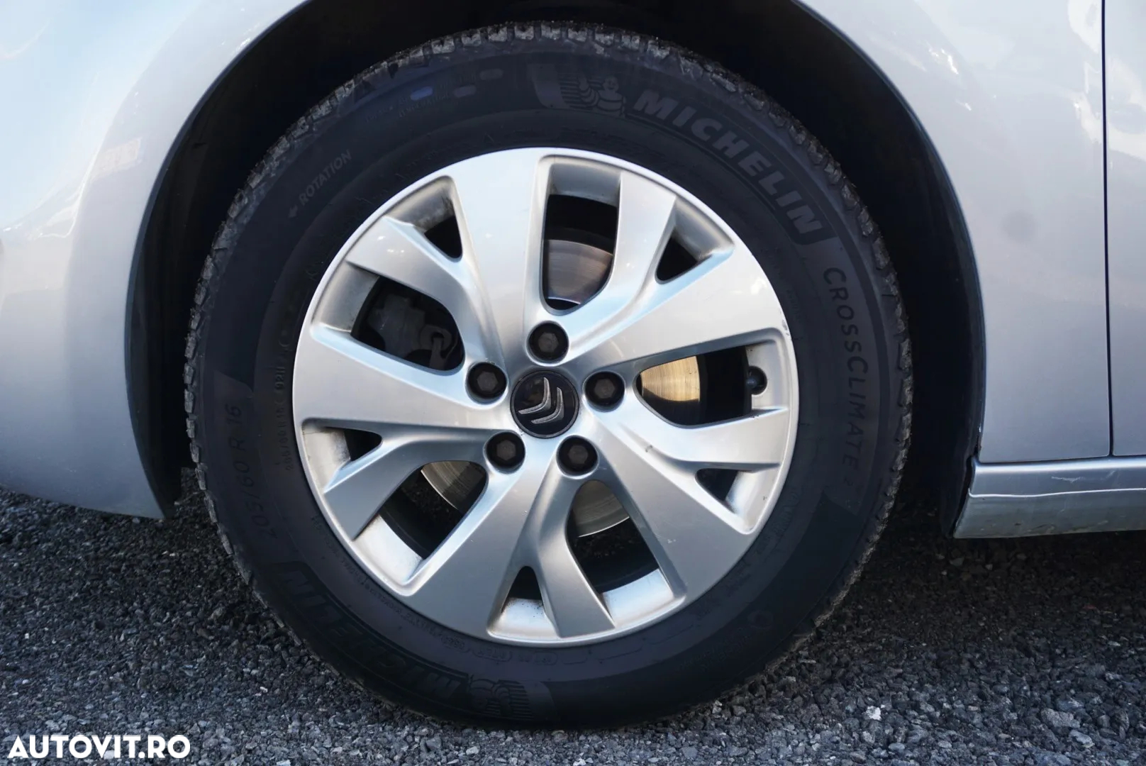 Citroën C4 Picasso 1.6 e-HDI Attraction - 23