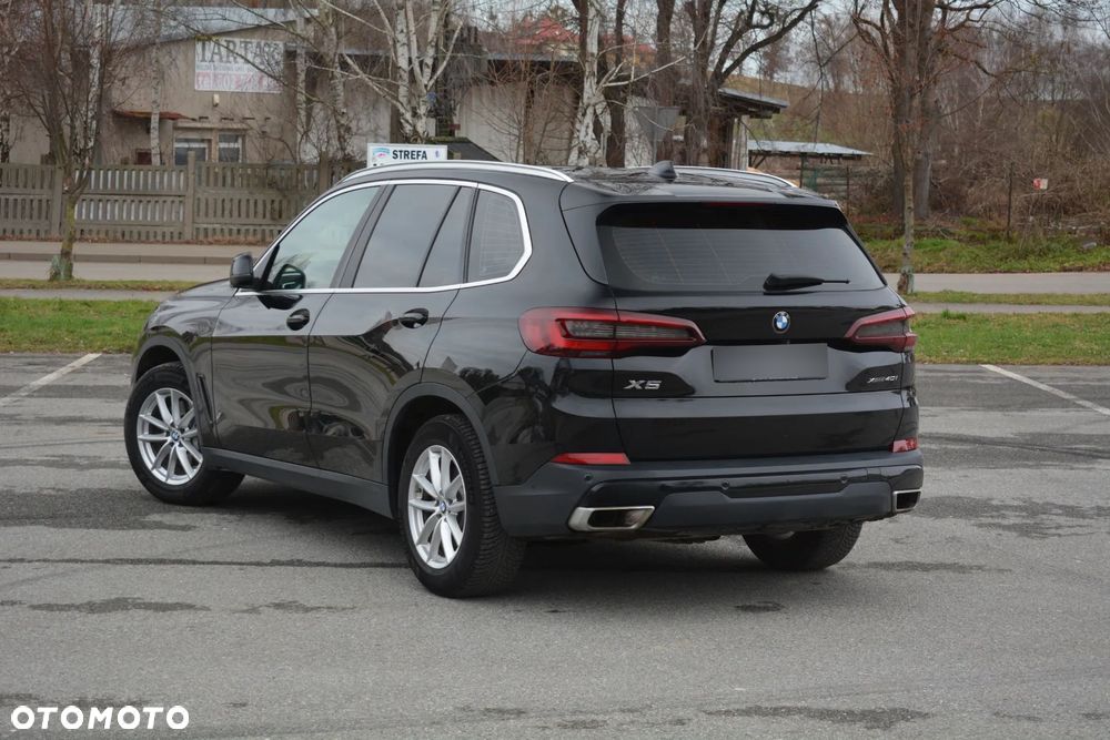 BMW X5 xDrive40i - 13