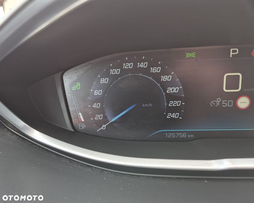 Peugeot 3008 PureTech 130 Stop & Start GPF EAT8 Active Business-Paket - 11