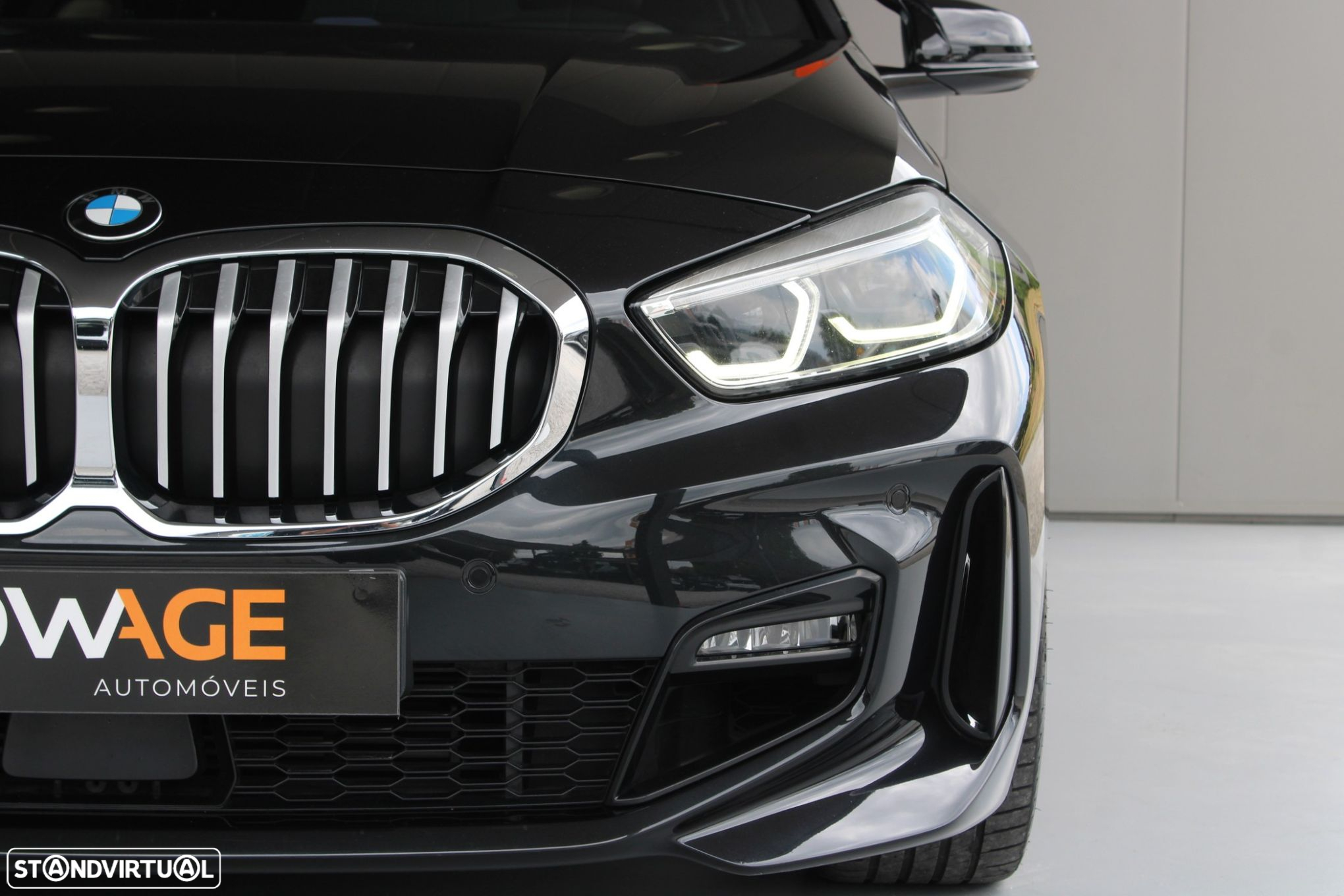 BMW 118 i Pack Desportivo M Auto - 30