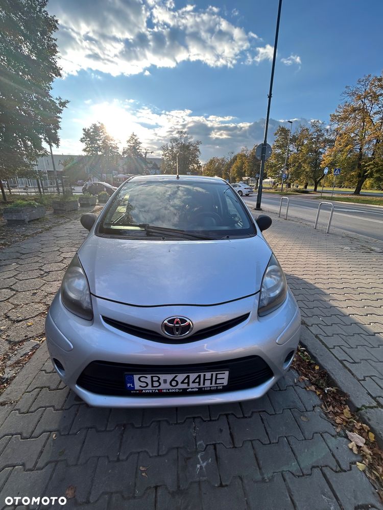 Toyota Aygo 2013 photo 2