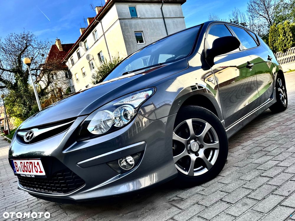 Hyundai i30 1.4 FIFA WM Edition - 1