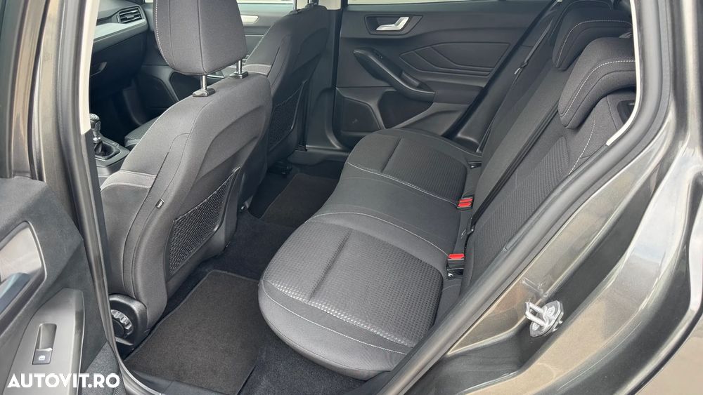 Ford Focus 1.5 TDCi DPF Start-Stopp-System Business - 10