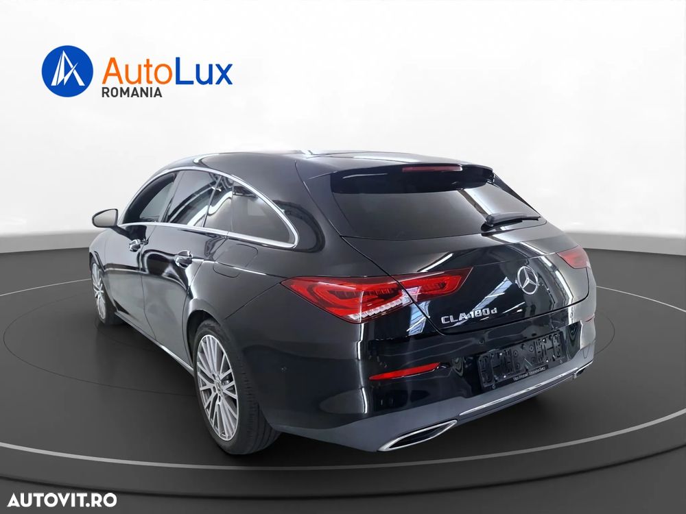 Mercedes-Benz CLA 180 d 8G-DCT - 4