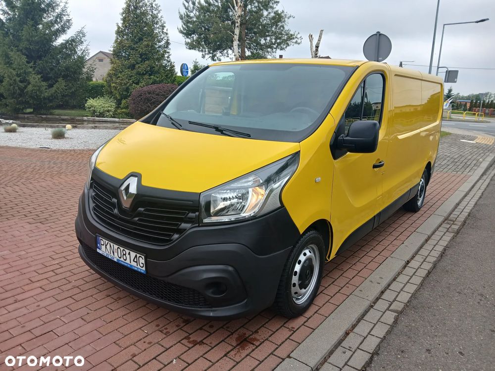 Renault TRAFIC - 1