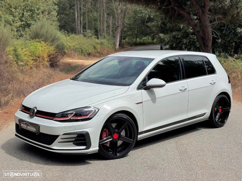 VW Golf 2.0 TSI GTI DSG Performance - 1